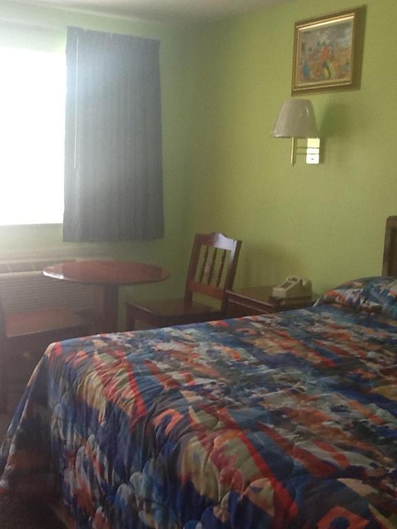 Budget Inn Donalsonville Quarto foto